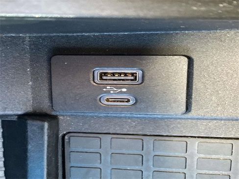 Used 2020 Ford F350 Lariat w/ Lariat Ultimate Package image 68