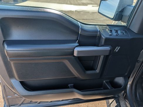 Used 2020 Ford F150 XLT w/ Equipment Group 302A Luxury image 21