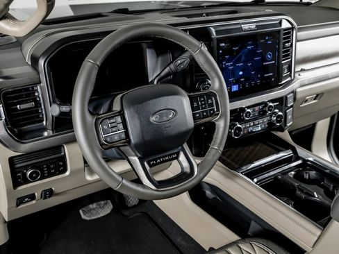 Used 2026 Ford F450 Platinum AWD/4WD image 15