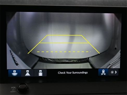 Used 2024 Honda Accord Touring image 17