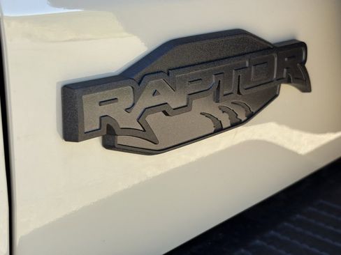 New 2025 Ford Bronco Raptor w/ Interior Carbon Fiber Pack image 14