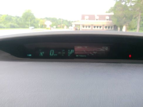 Used 2015 Toyota Prius Two FWD image 29