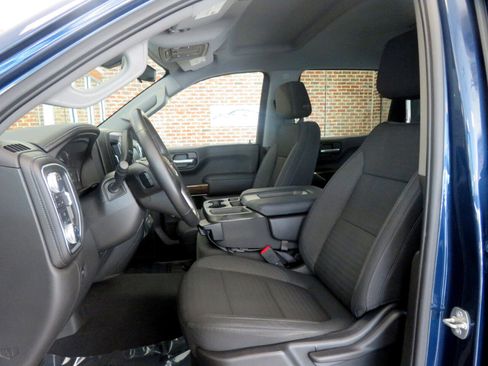 Used 2020 GMC Sierra 1500 SLE image 15