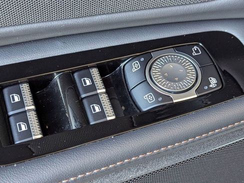 Used 2024 Lincoln Nautilus Reserve w/ Equipment Group 202A image 24