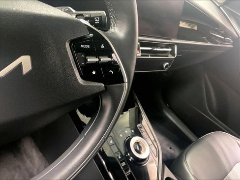 Used 2024 Kia Niro Wind w/ Wind Preserve Package image 24