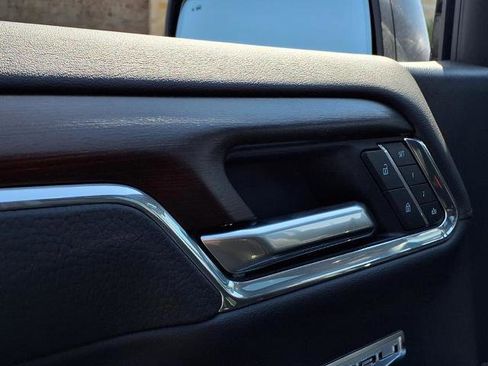 New 2026 GMC Sierra 1500 Denali w/ Denali Reserve Package image 16