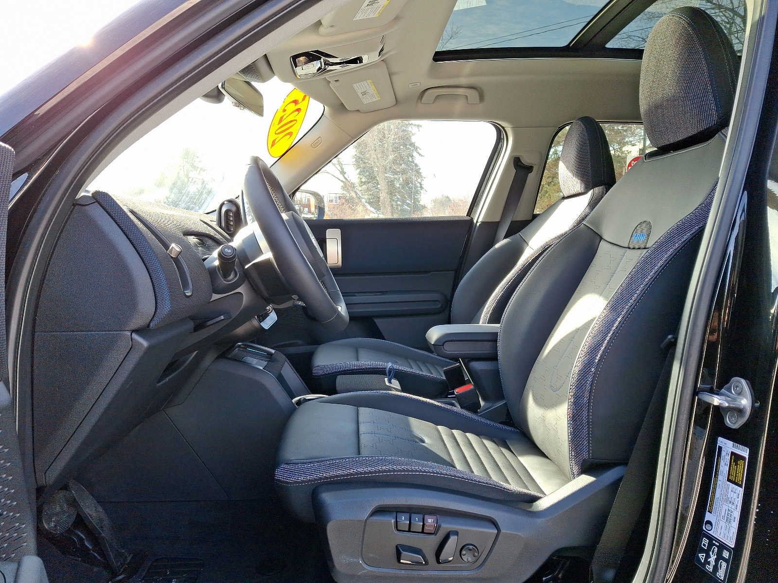Used 2025 MINI Cooper Countryman S w/ Comfort Package Max AWD/4WD image 13
