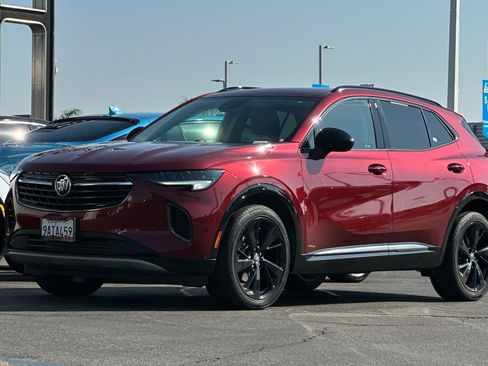 Used 2022 Buick Envision Essence w/ Sport Touring Package image 8