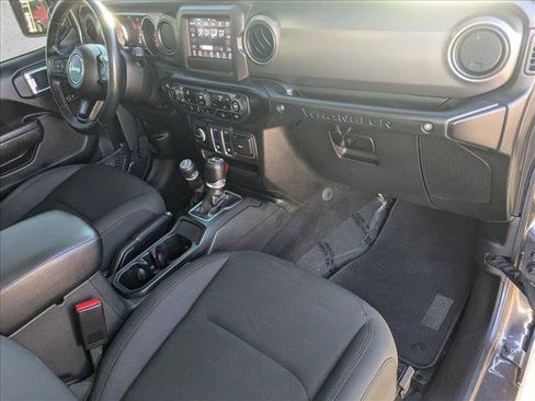 Used 2021 Jeep Wrangler Willys image 21