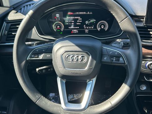 Used 2023 Audi Q5 e Premium Plus w/ Premium Plus Package image 19