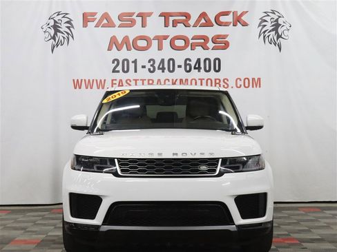 Used 2019 Land Rover Range Rover Sport HSE AWD/4WD image 2