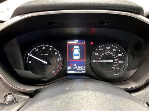 Used 2023 Subaru Crosstrek 2.0i Premium AWD/4WD image 27