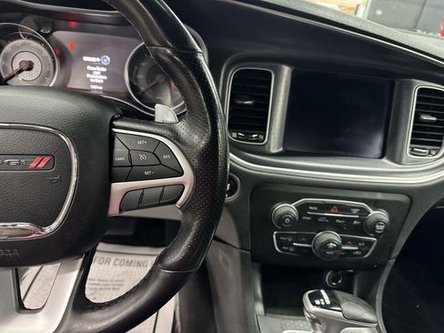 Used 2018 Dodge Charger GT AWD/4WD image 28