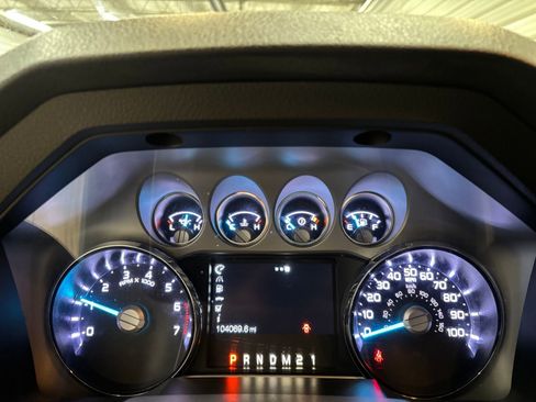 Used 2016 Ford F250 Lariat w/ Lariat Ultimate Package image 17