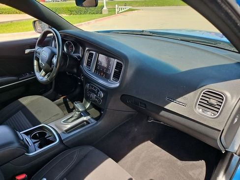 Used 2023 Dodge Charger SXT RWD image 27