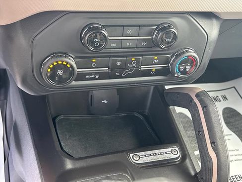 Used 2024 Ford Bronco Big Bend AWD/4WD image 33