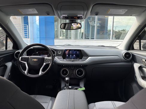 Used 2020 Chevrolet Blazer LT FWD image 23