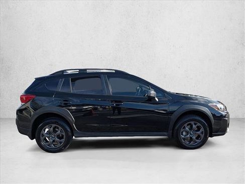 Used 2022 Subaru Crosstrek 2.5i Sport w/ Moonroof Package image 4