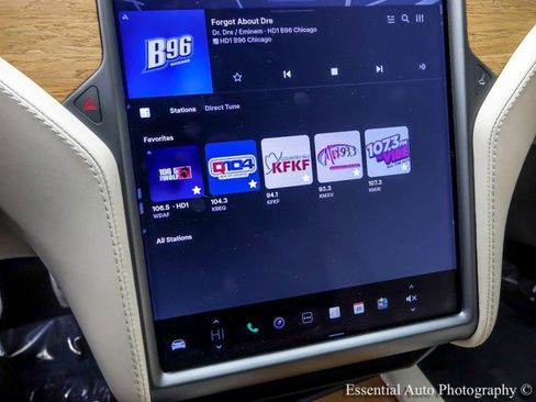 Used 2020 Tesla Model S Performance image 20