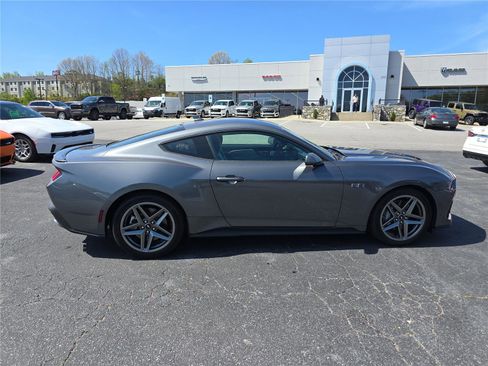 Used 2025 Ford Mustang GT Premium image 2