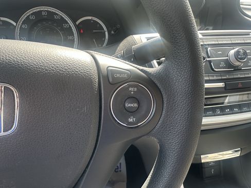 Used 2014 Honda Accord EX image 26