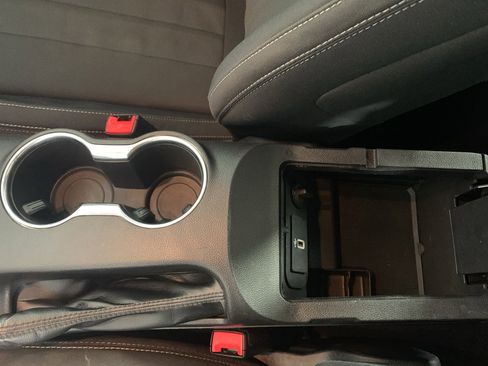 Used 2019 Ford Mustang GT w/ Ford Safe & Smart Package image 29