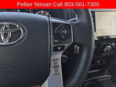 Used 2023 Toyota 4Runner SR5 Premium w/ Moonroof Package RWD image 31