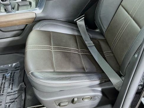 Certified 2025 Chevrolet Silverado 1500 High Country w/ Midnight Edition image 19