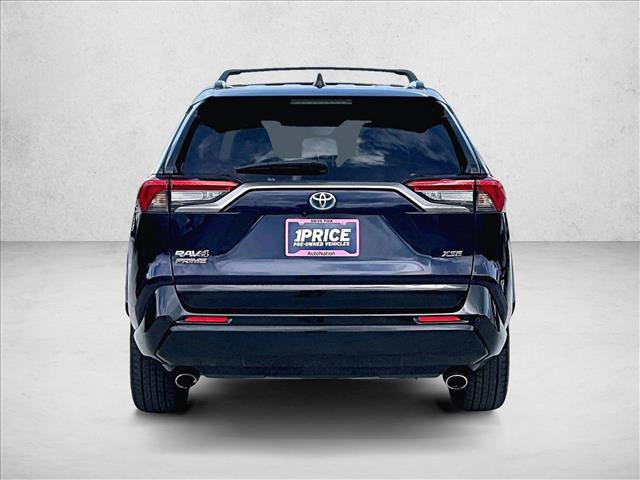 Used 2022 Toyota RAV4 XSE AWD/4WD image 4