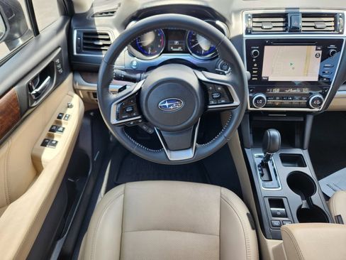 Used 2018 Subaru Outback 3.6R Limited AWD/4WD image 27
