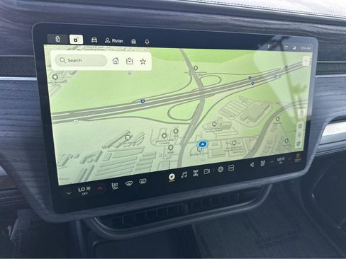 Used 2023 Rivian R1S Adventure image 5