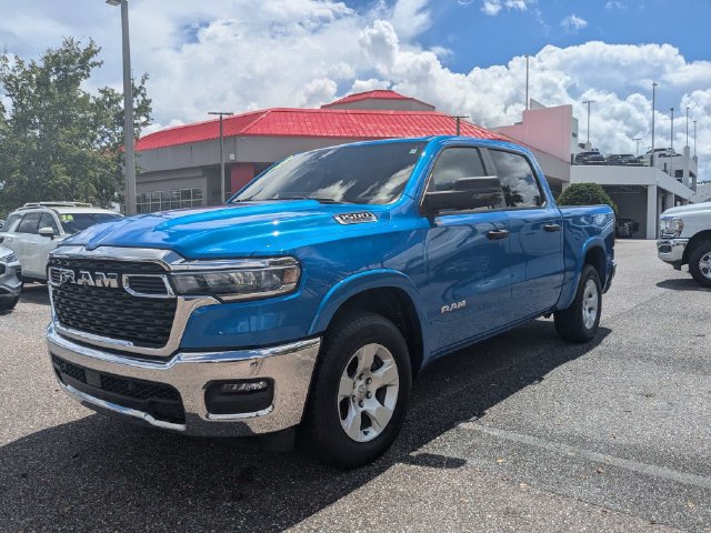 Used 2025 RAM 1500 Big Horn AWD/4WD image 8