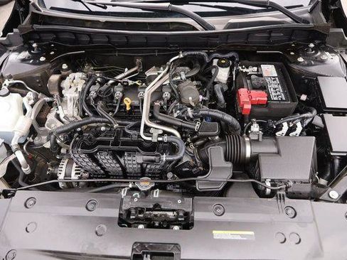 Used 2024 Nissan Altima 2.5 SV image 28