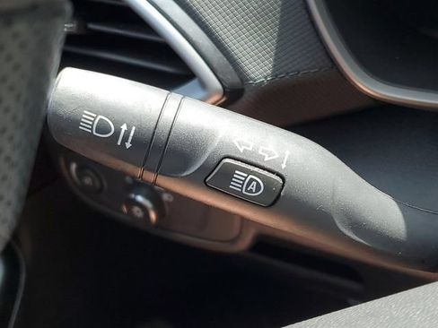 Certified 2023 Chevrolet TrailBlazer LS FWD image 10