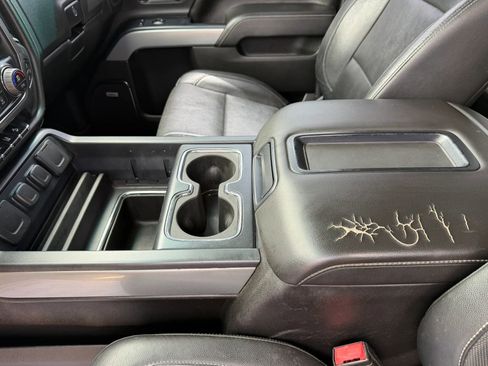 Used 2015 Chevrolet Silverado 1500 LTZ Z71 w/ Midnight Edition image 17