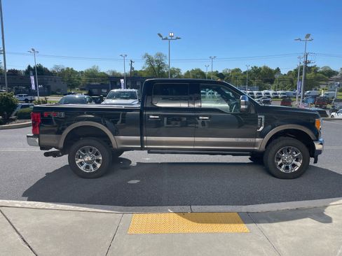 Used 2018 Ford F250 King Ranch w/ King Ranch Ultimate Package AWD/4WD image 7