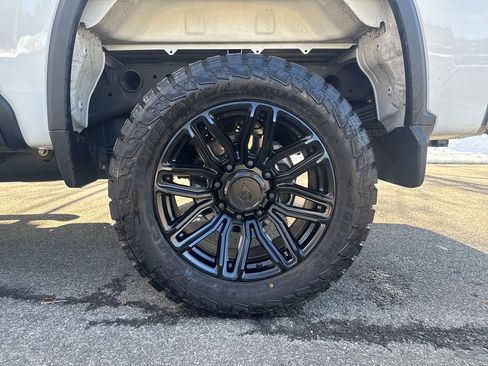 Used 2025 Chevrolet Silverado 2500 LT w/ All Star Edition image 8