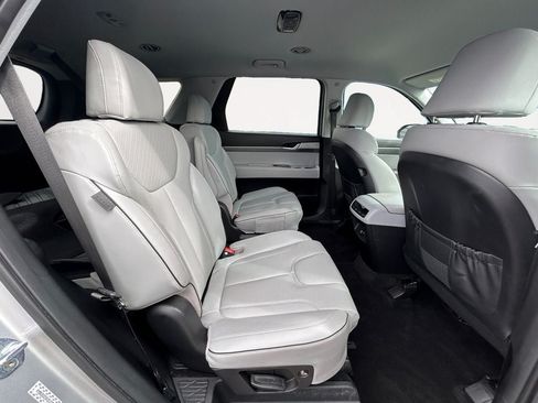 Used 2023 Hyundai Palisade SEL w/ Cargo Package AWD/4WD image 23