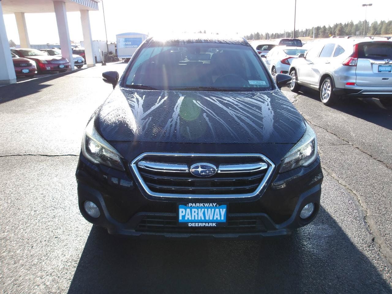 Used 2019 Subaru Outback 2.5i Touring w/ Popular Package #3A AWD/4WD image 8