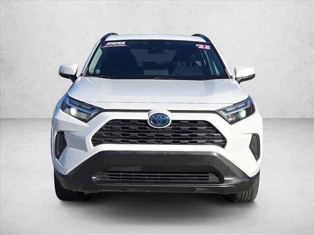 Used 2022 Toyota RAV4 XLE AWD/4WD image 2