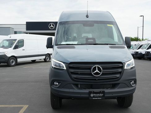 New 2026 Mercedes-Benz Sprinter 2500 image 2
