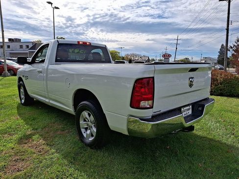 Used 2020 RAM 1500 Classic SLT image 5