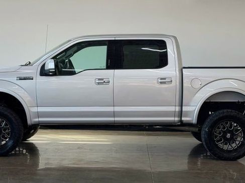 Used 2017 Ford F150 Lariat image 4