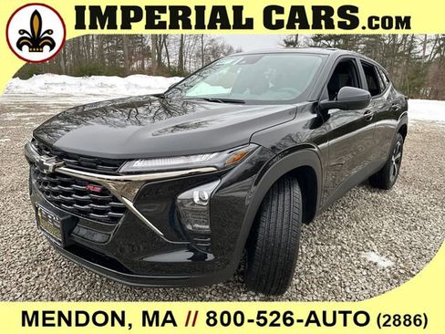 New 2026 Chevrolet Trax RS w/ Sunroof Package image 5