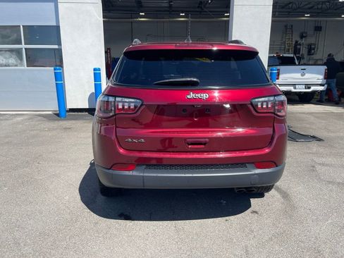 Used 2021 Jeep Compass Latitude w/ Sun and Sound Group AWD/4WD image 6
