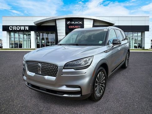 Used 2024 Lincoln Aviator Reserve w/ Equipment Group 201A RWD image 1