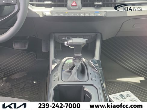 New 2026 Kia K4 FWD image 18