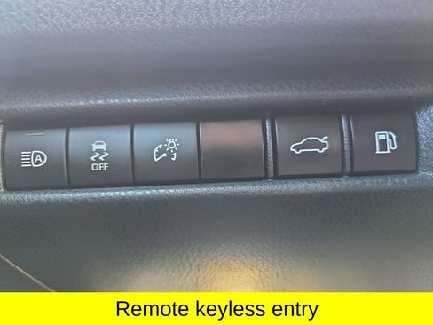 Used 2025 Toyota Camry LE FWD image 15