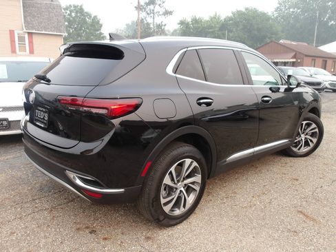 Used 2022 Buick Envision Essence w/ Safety Package FWD image 6