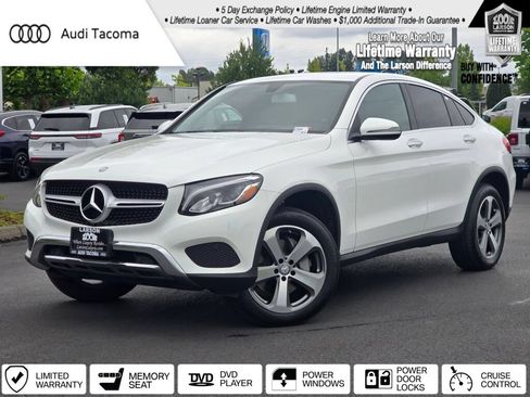 Used 2017 Mercedes-Benz GLC 300 4MATIC Coupe image 1